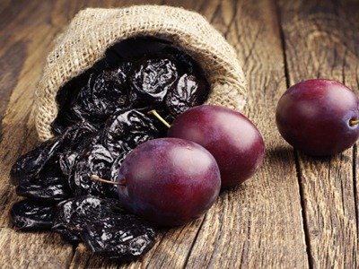 Dried Prunes (Seedless)