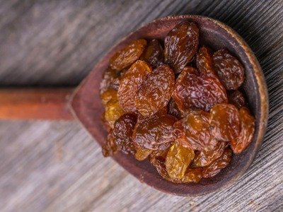 Dried Munakka (In Seed)