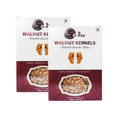 Walnut Kernels