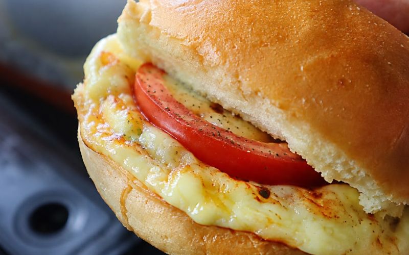 Kaladi Burger Recipe (Without Mayonnaise)