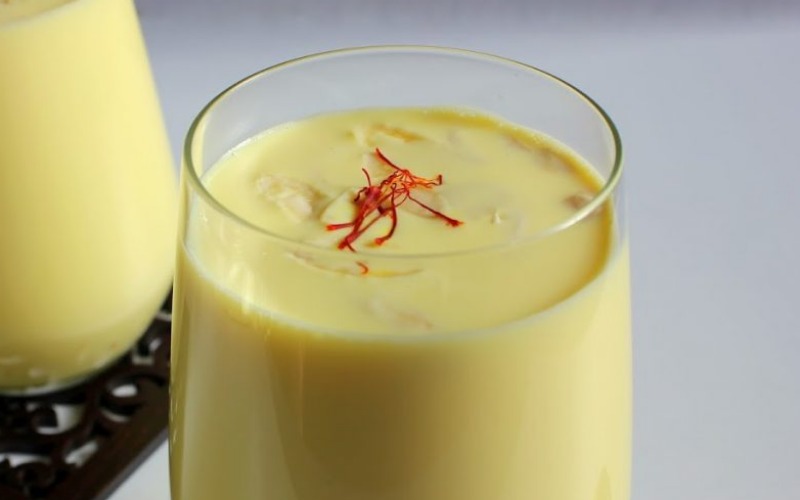 Kesar Badaam Milk in Pregnancy