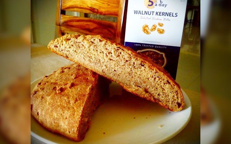 Whole Wheat Walnut Bread