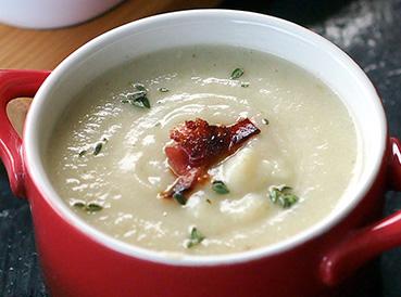 Cream of Cauliflower Soup with Kesar